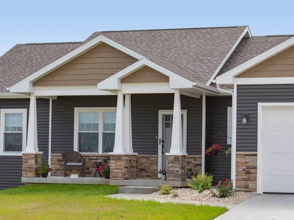 Estate Horizontal Siding